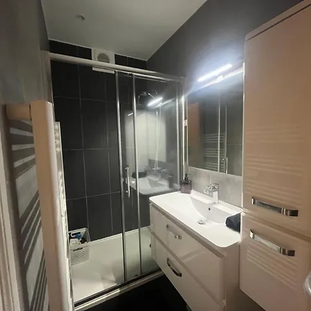 Apartment Bel Parisien 2 *